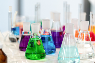Laboratory Plastic: Essential Tools for Modern Labs in Australia